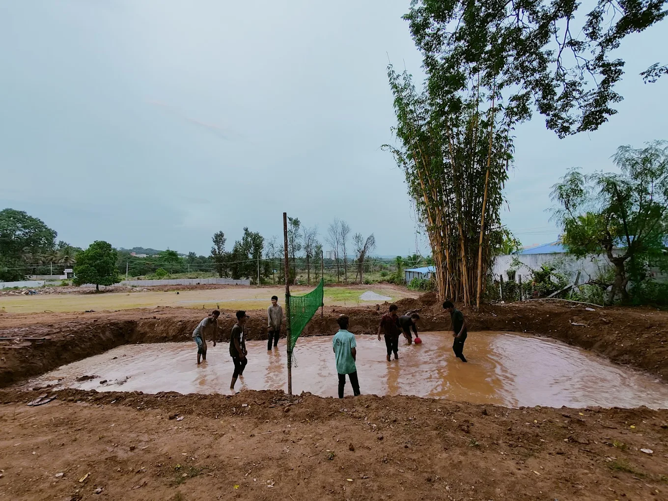 misty-banyan-retreat-thatched-cottage