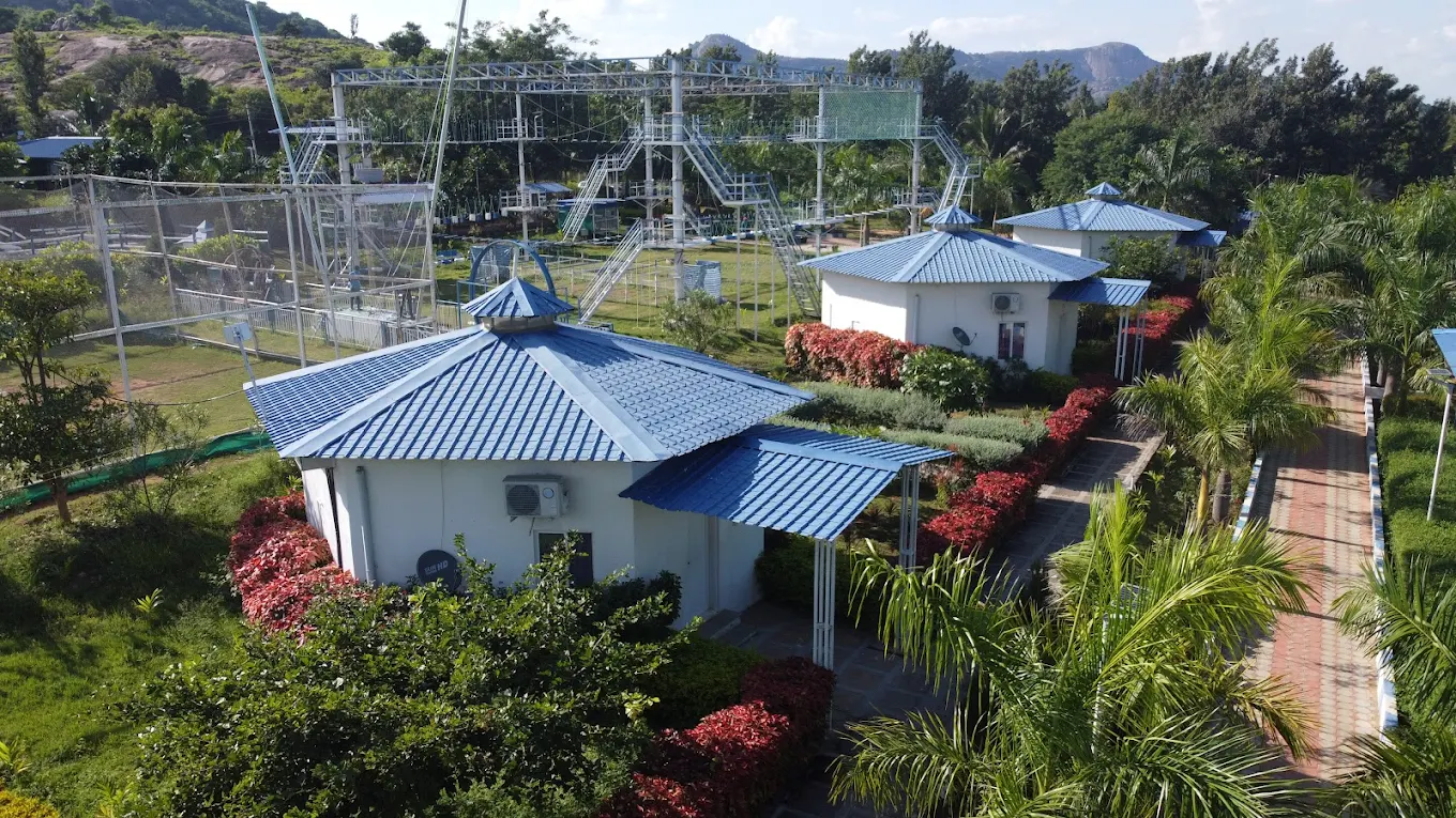 nandi-breeze-resort-open-lawn-pavilion